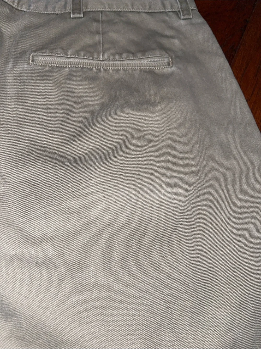 Vintage Duck Head Men's Light Olive Flat-Front Shorts